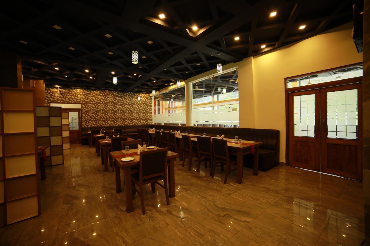 Hotel Soorya Castle Wayanad Exterior foto
